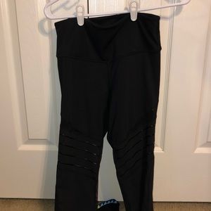 Zella black motto leggings